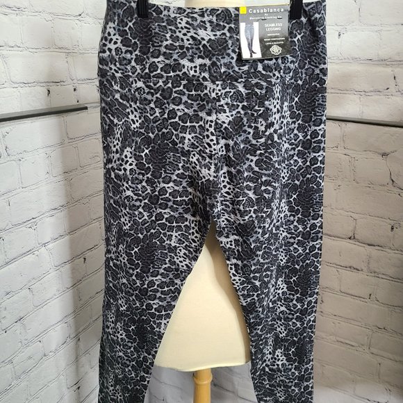 Casablanca By Marrakech Clothing Seamless Legging - Picture 3 of 5